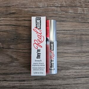 NIB Benefit They're Real Magnet Mascara Travel Size